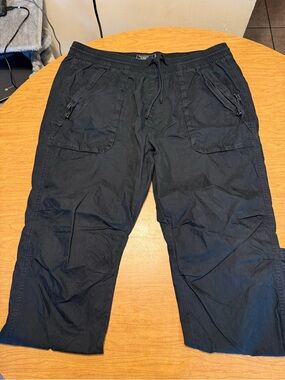 Abercrombie Fitch Cargo